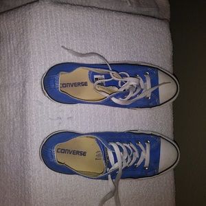 Converse Chuck Taylor Low Tops Women size 9